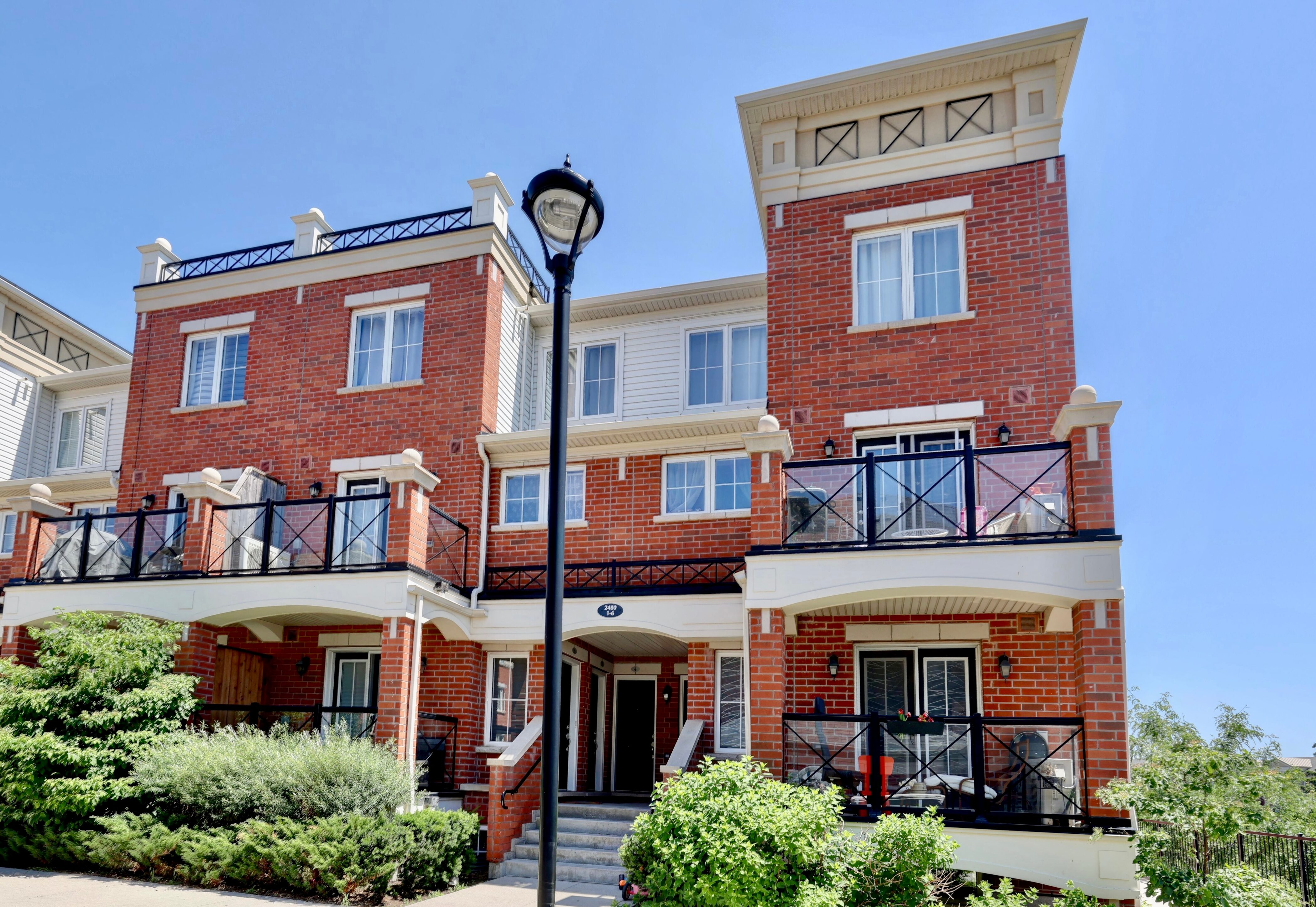 2480 Post Rd Unit 4, Oakville Phinney Real Estate