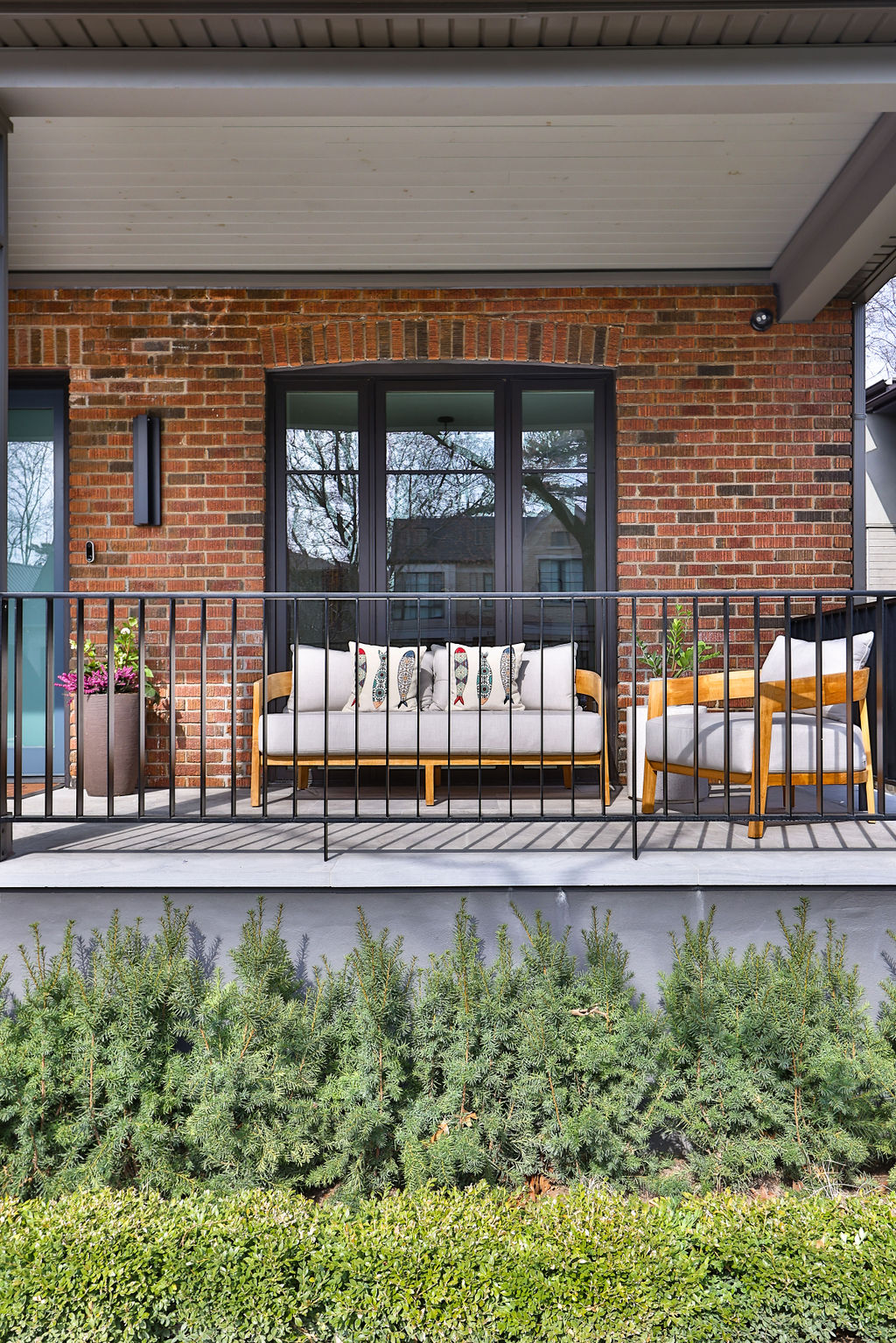 343 Watson Avenue, Oakville Phinney Real Estate